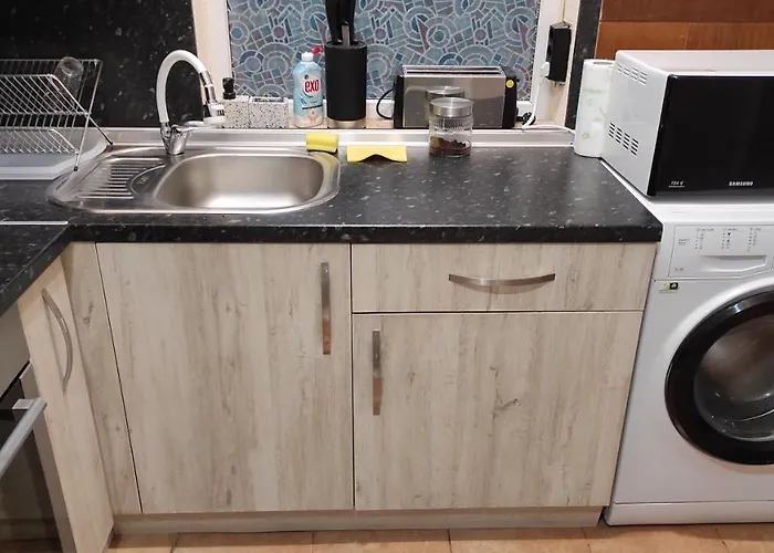 Gazde/Camere de închiriat Central-sheynovo *